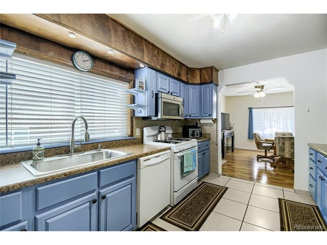 180 N 9th Ave, Brighton, CO 80601