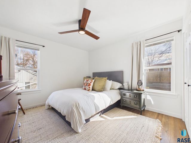 1608 S Willow Ave Avenue, Sioux Falls, SD 57105