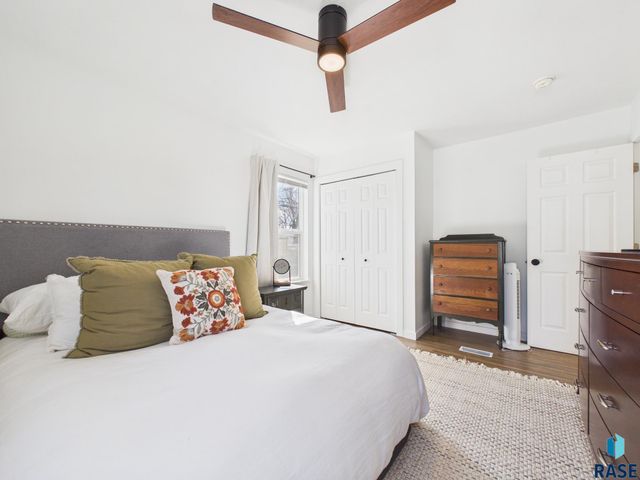 1608 S Willow Ave Avenue, Sioux Falls, SD 57105