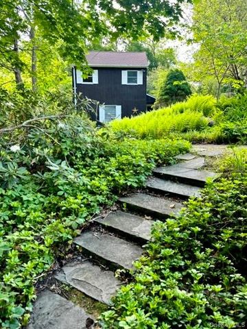 8 Sunset Drive, Bedford Hills, NY 10507