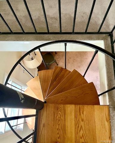 8 Sunset Drive, Bedford Hills, NY 10507