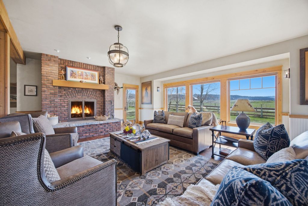 351 Ogden Lane, Hamilton, MT 59840 photo 13