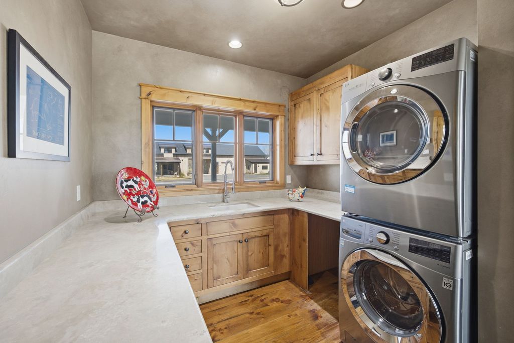 351 Ogden Lane, Hamilton, MT 59840 photo 38