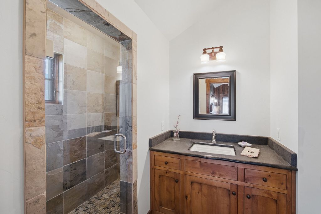 351 Ogden Lane, Hamilton, MT 59840 photo 93