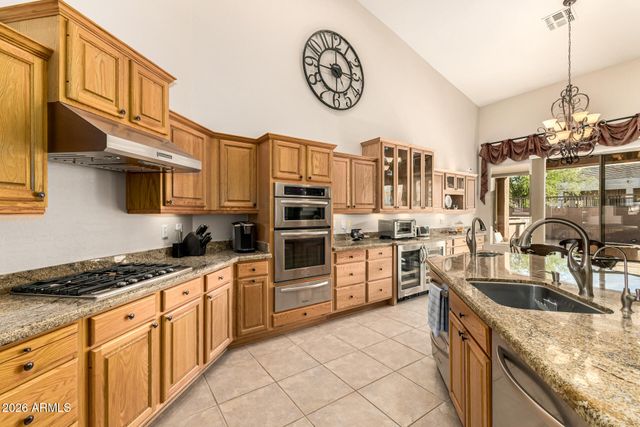3833 N DESERT OASIS Circle, Mesa, AZ 85207