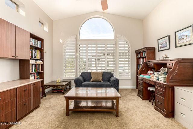 3833 N DESERT OASIS Circle, Mesa, AZ 85207