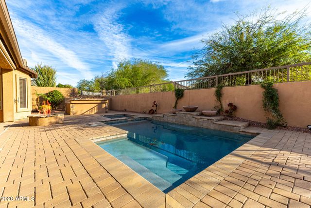 3833 N DESERT OASIS Circle, Mesa, AZ 85207