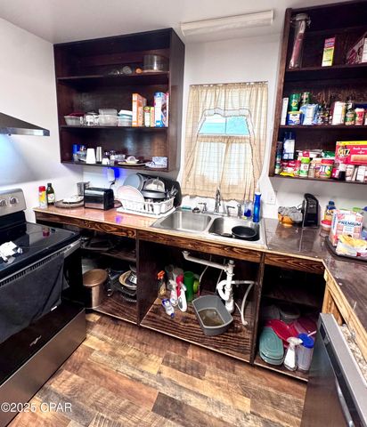 5290 Alabama Street, Graceville, FL 32440