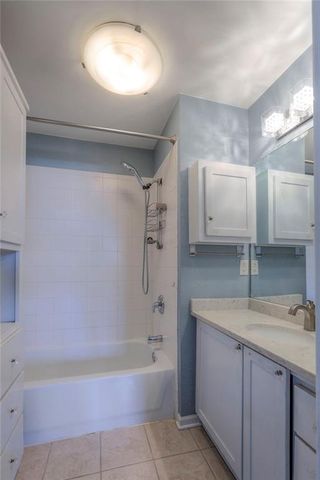 903 W 41ST Place, Kansas City, MO 64111