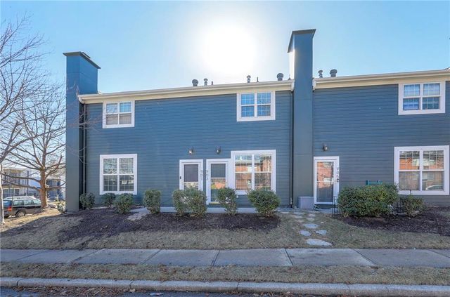 903 W 41ST Place, Kansas City, MO 64111