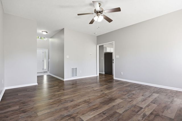 3732 Wargrave Walk, Lexington, KY 40509