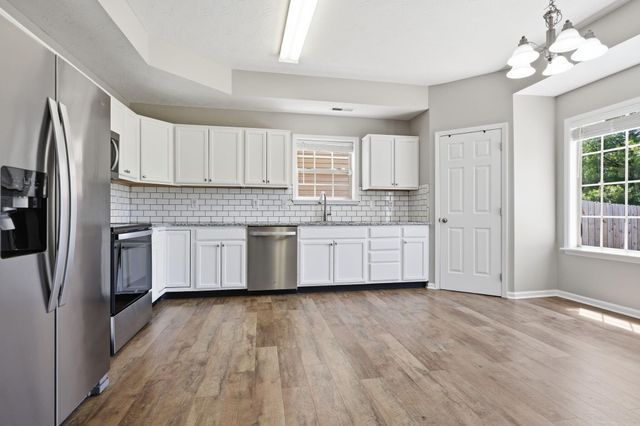 3732 Wargrave Walk, Lexington, KY 40509