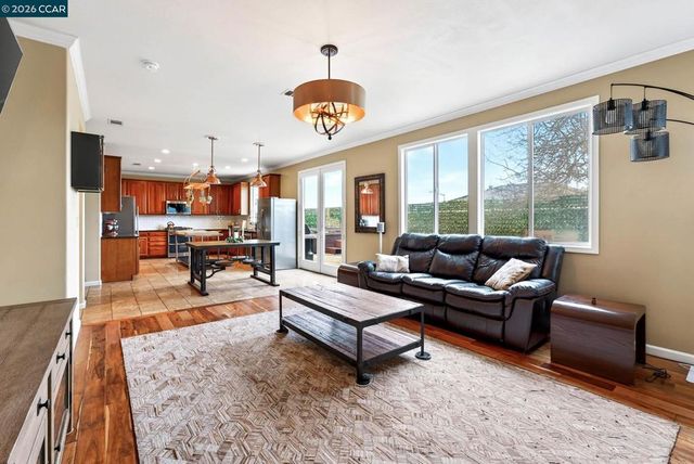 41 41 Galveston Bay Ct, Pittsburg, CA 94565