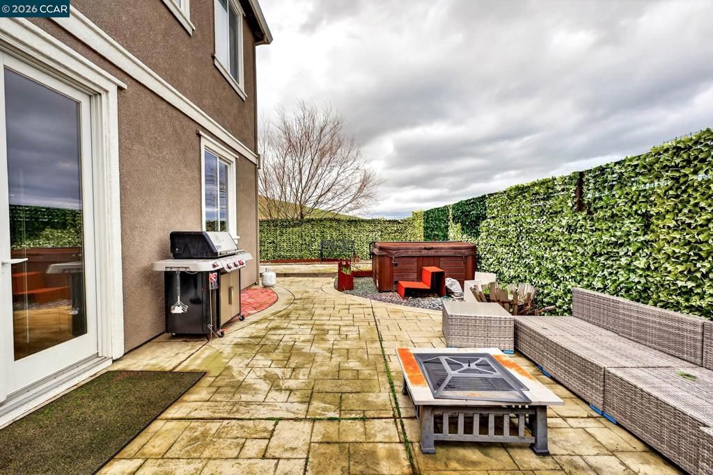 Image 35 of property listing at 41 41 Galveston Bay Ct, Pittsburg, CA 94565