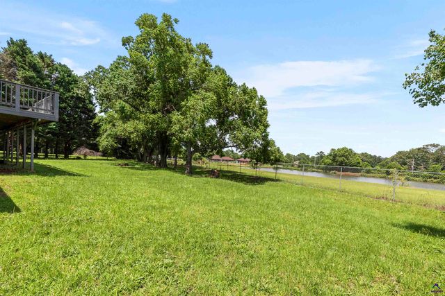 109 Vinewood Court, Bonaire, GA 31005