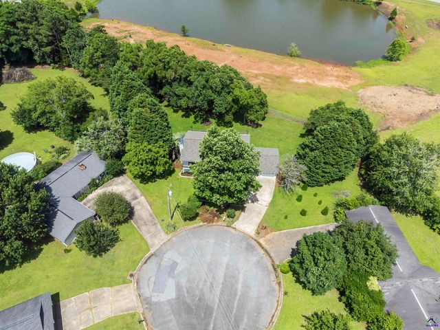 109 Vinewood Court, Bonaire, GA 31005