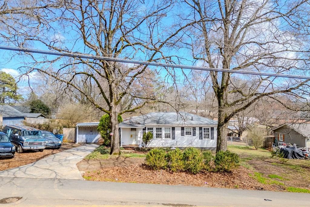 8 Pinecrest NW Drive, Rome, GA 30165