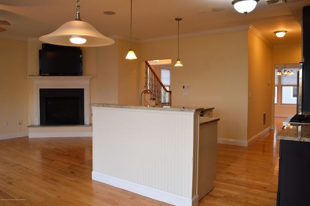 606 Park Avenue, Port Monmouth, NJ 07758