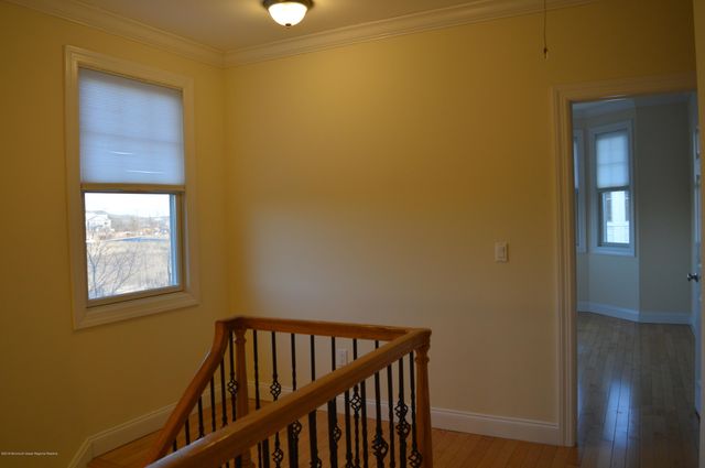 606 Park Avenue, Port Monmouth, NJ 07758
