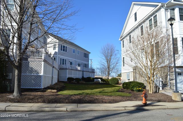 606 Park Avenue, Port Monmouth, NJ 07758