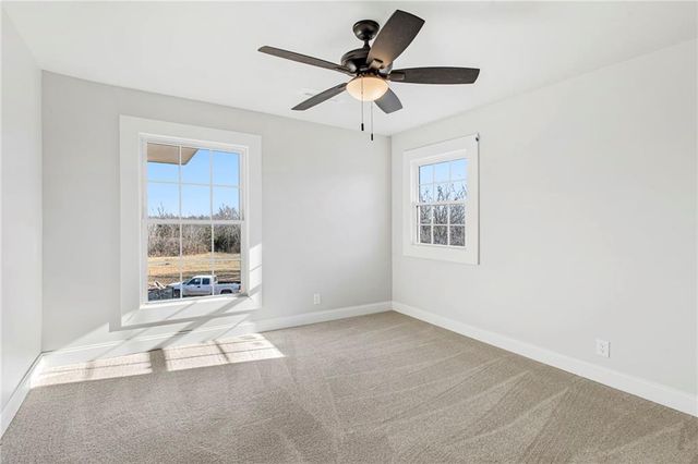 26 SW 365th Road, Warrensburg, MO 64093