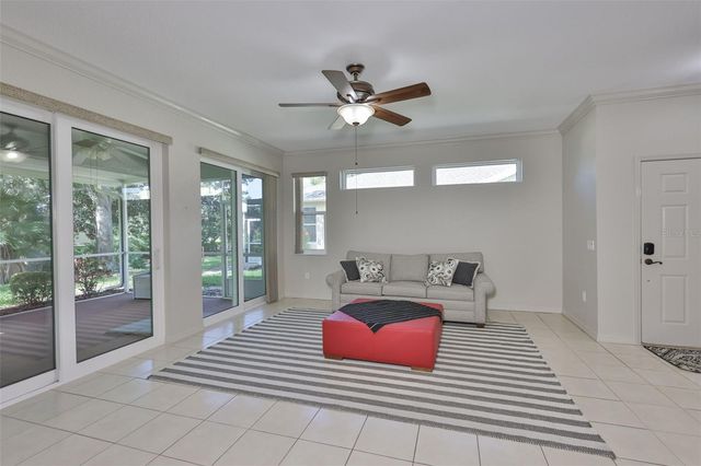 2082 SIFIELD GREENS WAY 3, Sun City Center, FL 33573