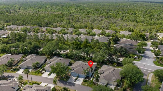 2082 SIFIELD GREENS WAY 3, Sun City Center, FL 33573