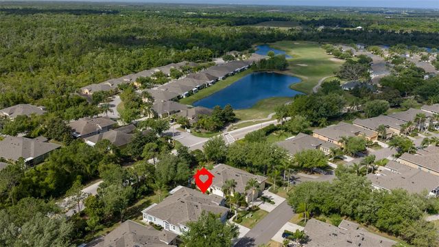 2082 SIFIELD GREENS WAY 3, Sun City Center, FL 33573