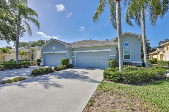 2082 SIFIELD GREENS WAY 3, Sun City Center, FL 33573