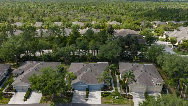 2082 SIFIELD GREENS WAY 3, Sun City Center, FL 33573