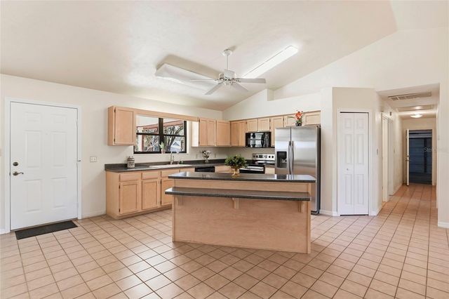 534 SW THORNE LANE, Fort White, FL 32038