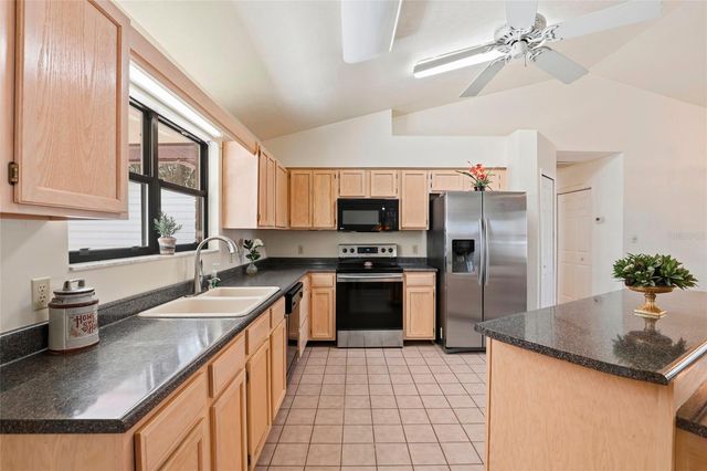 534 SW THORNE LANE, Fort White, FL 32038