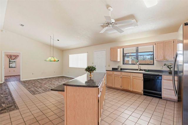 534 SW THORNE LANE, Fort White, FL 32038