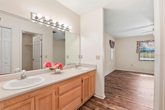 534 SW THORNE LANE, Fort White, FL 32038