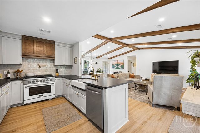1026 Brittlewood Drive, Savannah, GA 31410