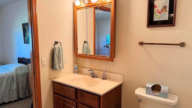 1559 N Dewey Avenue, Reedsburg, WI 53959