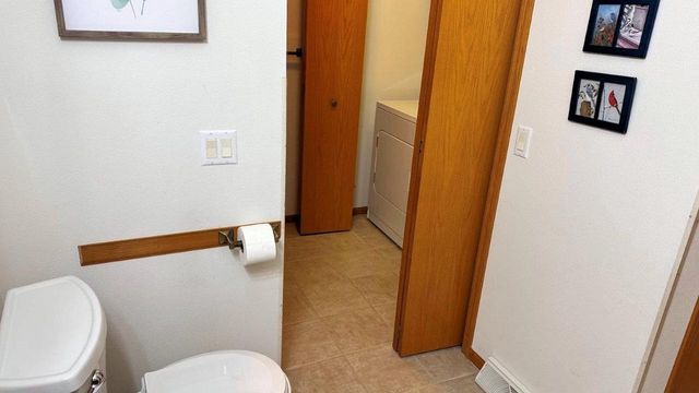 1559 N Dewey Avenue, Reedsburg, WI 53959