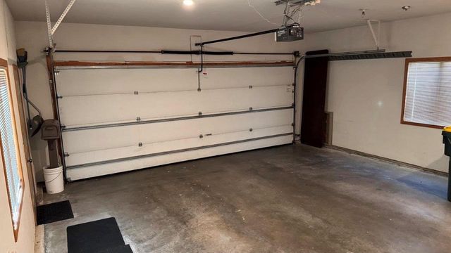 1559 N Dewey Avenue, Reedsburg, WI 53959