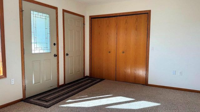 1559 N Dewey Avenue, Reedsburg, WI 53959