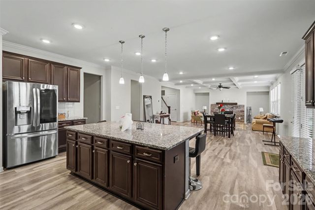 853 Double Oak Lane SE, Concord, NC 28025