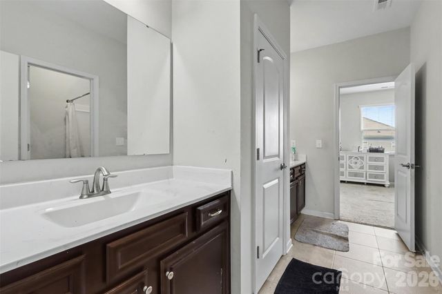 853 Double Oak Lane SE, Concord, NC 28025
