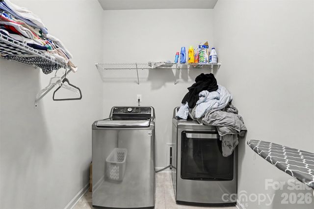 853 Double Oak Lane SE, Concord, NC 28025