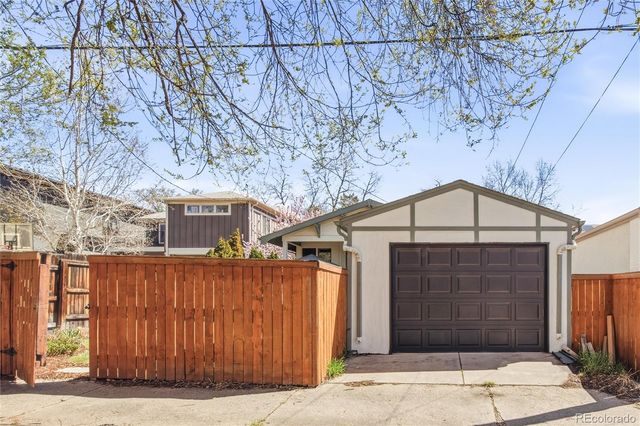 1735 Albion Street, Denver, CO 80220