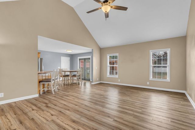 103 Teton Ct, Portland, TN 37148