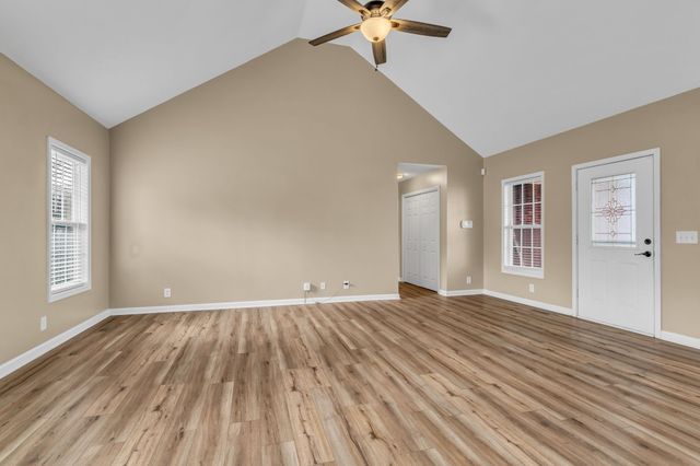 103 Teton Ct, Portland, TN 37148