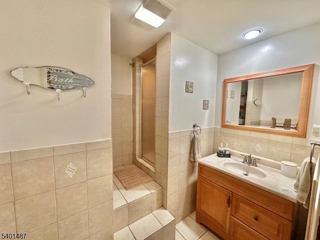 20 Gillen Dr, Sayreville Boro, NJ 08859