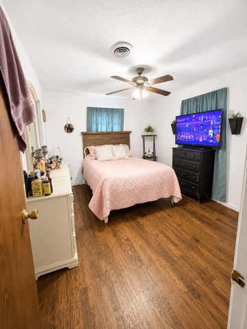 150 E Cooper Street, Cooper, TX 75432