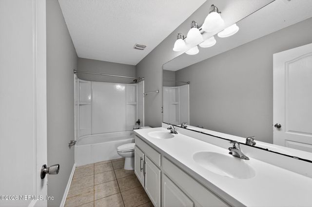 444 FOREST MEADOW Lane, Orange Park, FL 32065