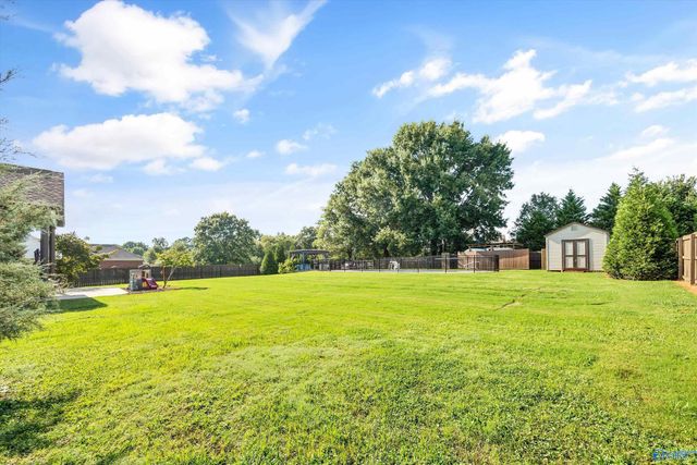 109 Preswick Place, Huntsville, AL 35806