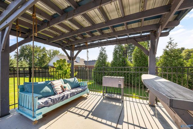109 Preswick Place, Huntsville, AL 35806
